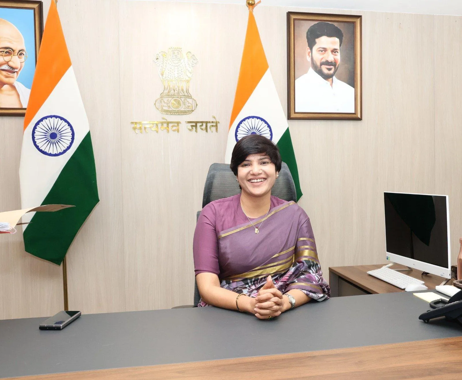 Famous Female IAS Officers in India |