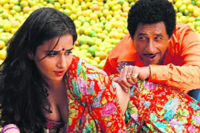 14 साल पहले आई वो फिल्म, हीरोइन ने खुद से 29 साल बड़े एक्टर संग किया जमकर  रोमांस, मूवी निकली BLOCKBUSTER