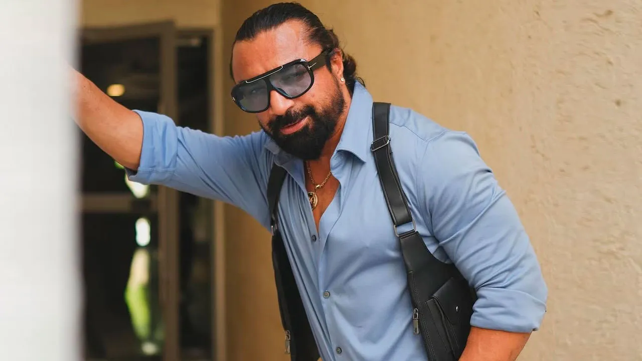 Ajaz Khan