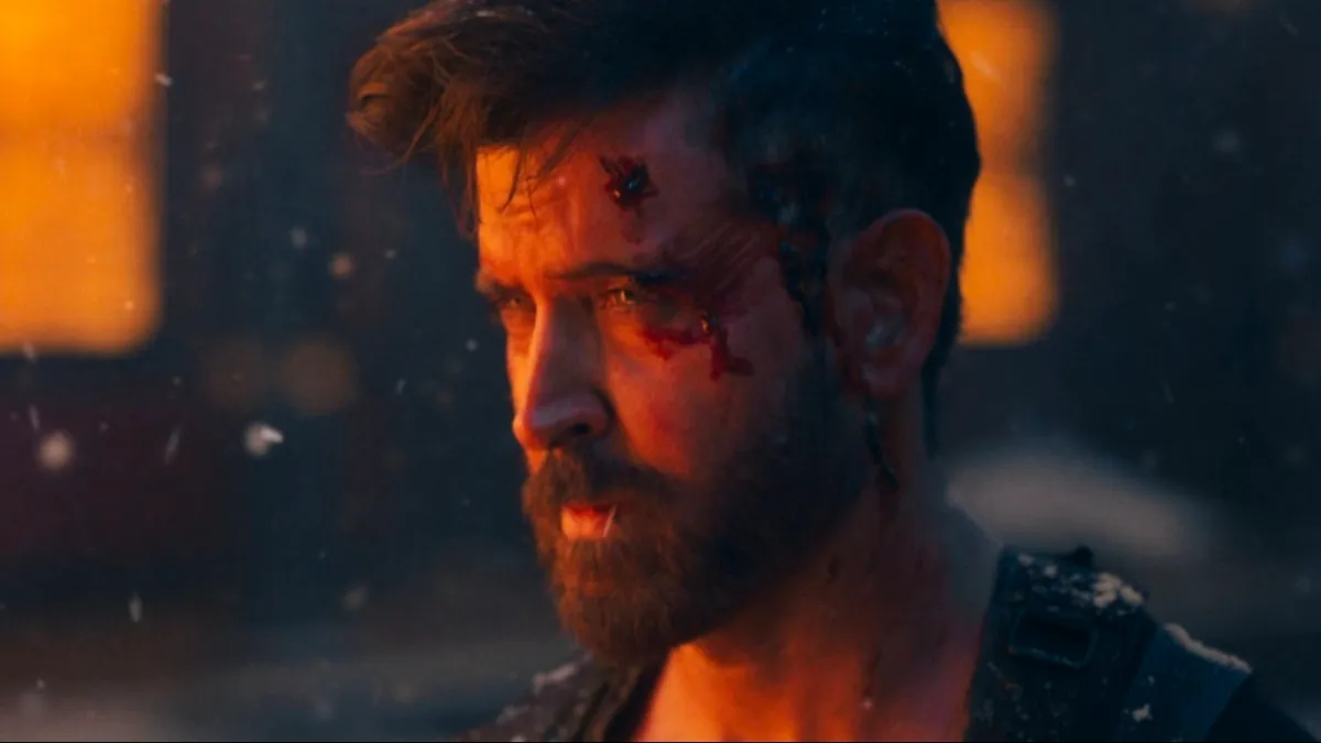 Hrithik Roshan war 2
