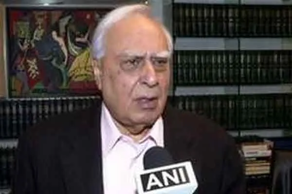 kabil sibil tweets about high court  madurai bench judge swaminathan speech 