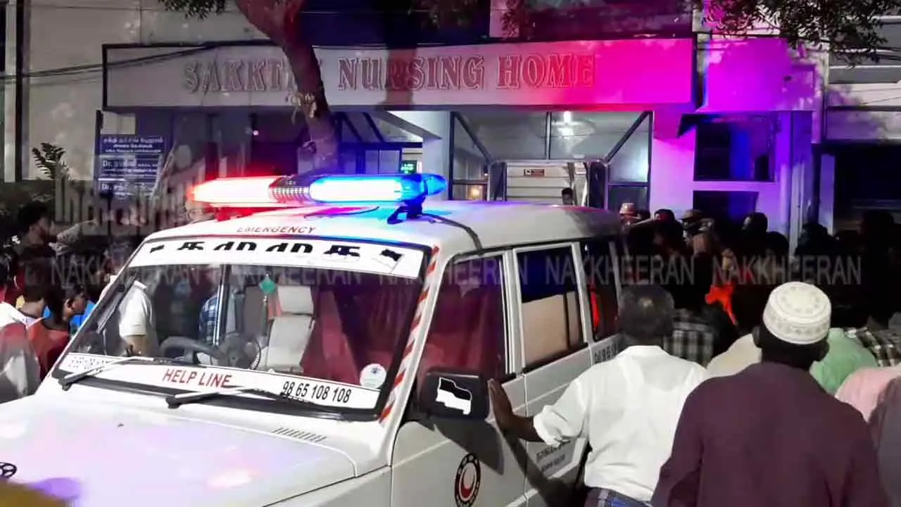  Pregnant womens died in private hospital;people protest