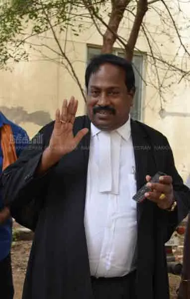 lawyer 