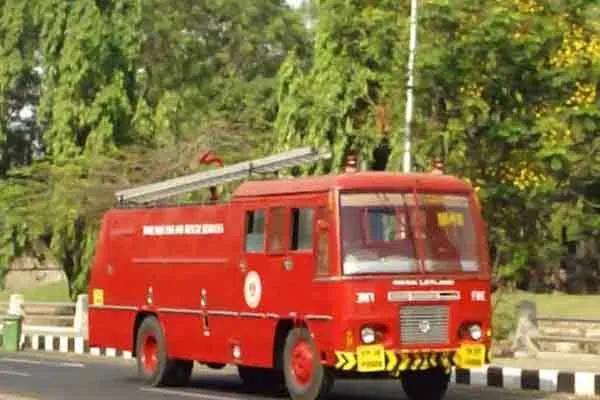 trichy sbi headquarters nearest bakery fire incident 