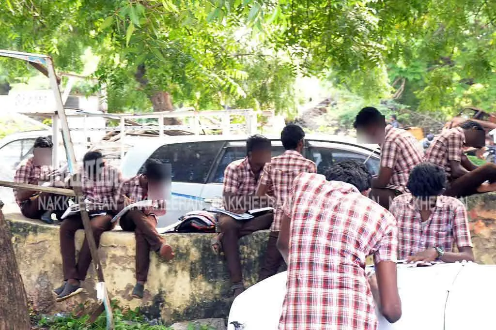 write1330 thirukural... Inspector who gave fresh sentence to students!