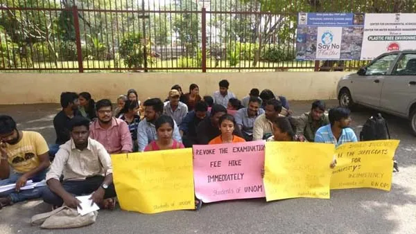 chennai university students protest