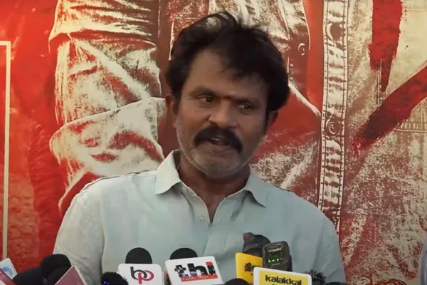 hari about vishal rathnam movie promotion van 