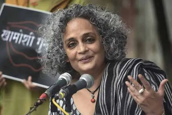 Writer Arundhati Roy is allowed to be arrested under the uapa act
