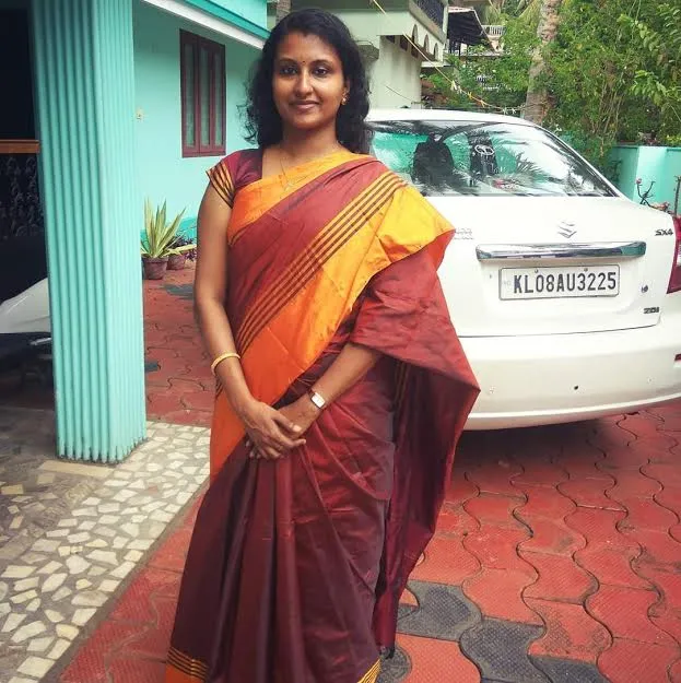 Kerala woman doctor treats corona  - Hospital management operation  
