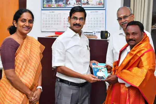 vellore pasmarpenda village school teacher good approach chief secretary appreciate