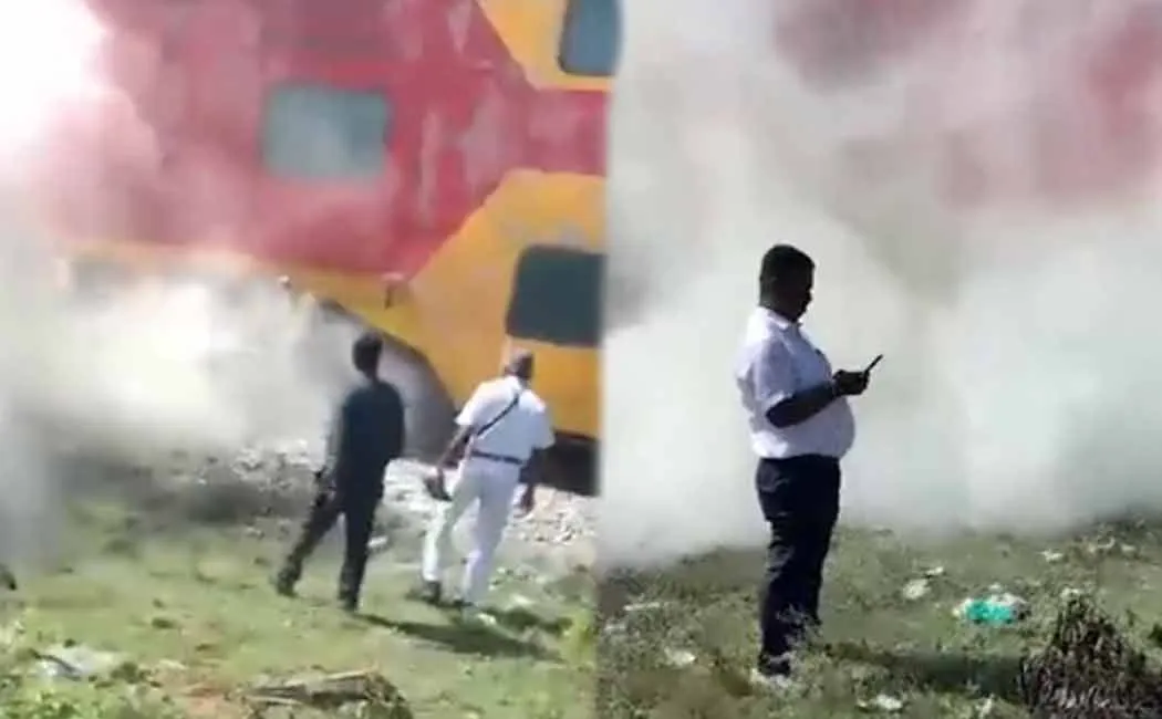  Sudden smoke from double tucker train coach