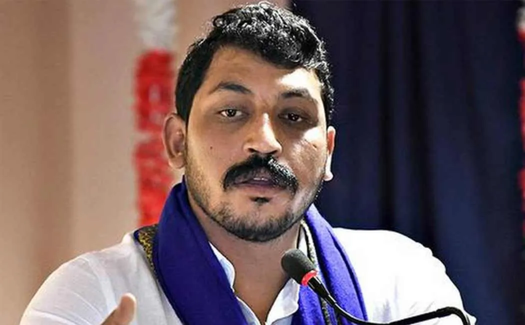 cm Yogi Adityanath should resign immediately says Chandra Shekhar Azad  