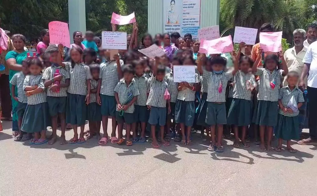 students of Government School in Tiruvannamalai are suffering without basic facilities