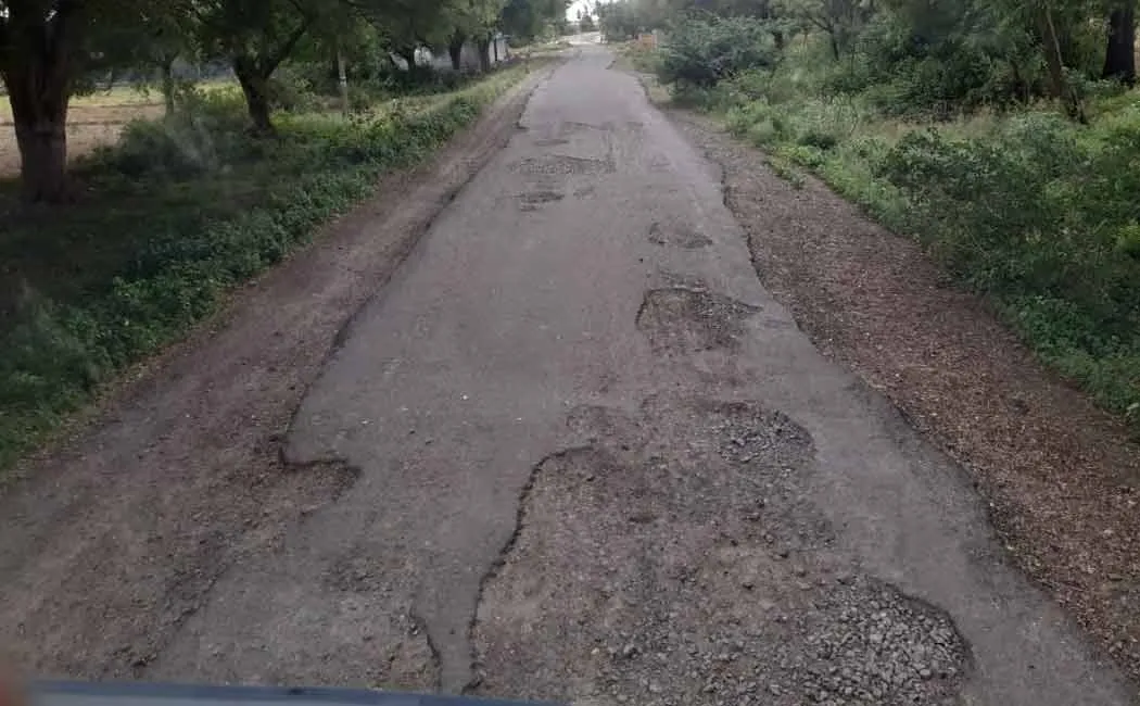 People demand to repair the dilapidated road in Cuddalore district