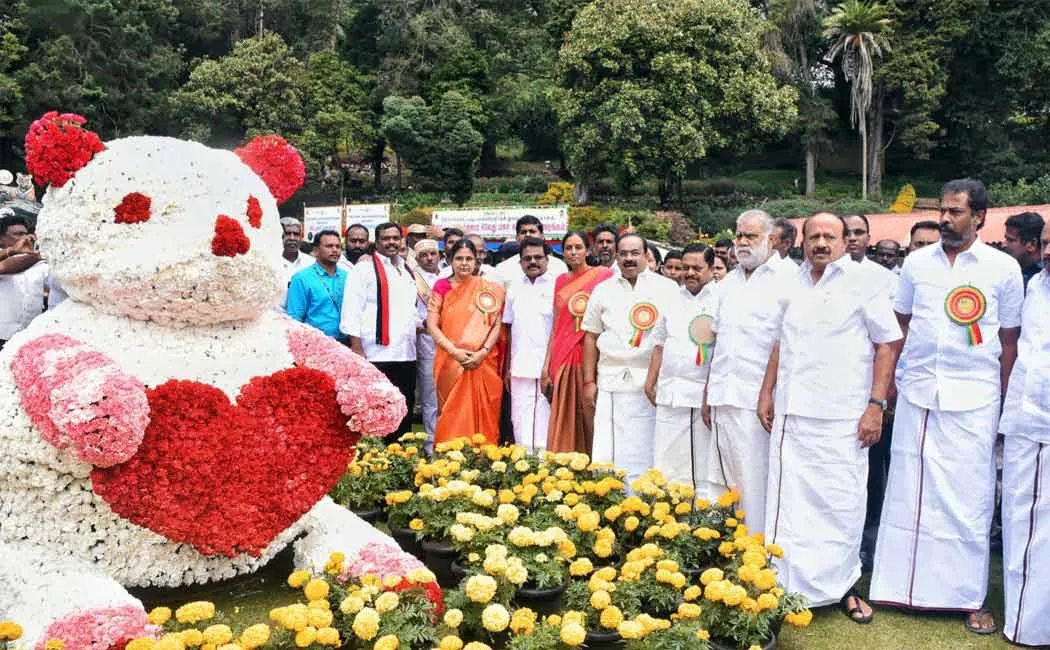 I Periyasamy said that flower parks will be set up in Ooty and Kodaikanal