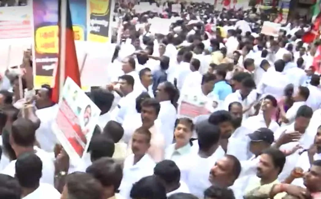  AIADMK will go rally and petition  Governor saying that law and order issue TamilNadu