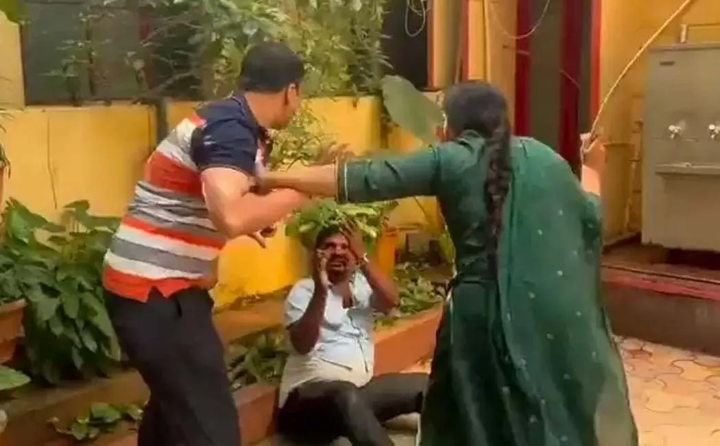 LKG girl's parents beaten driver Telangana