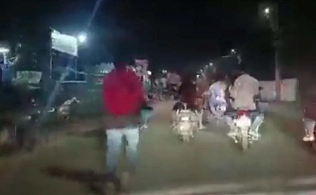 gang tied rope friend and dragged him road for not paying money
