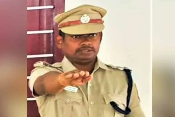Case filed against 3 people including DSP for extorting Rs. 1 lakh from lorry owner 