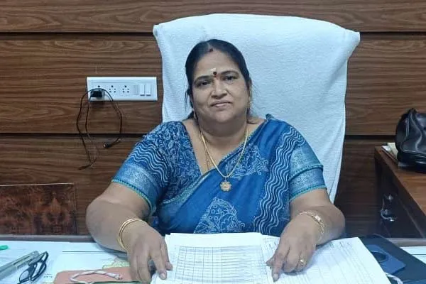 passed away Musiri Revenue Division officer road accident