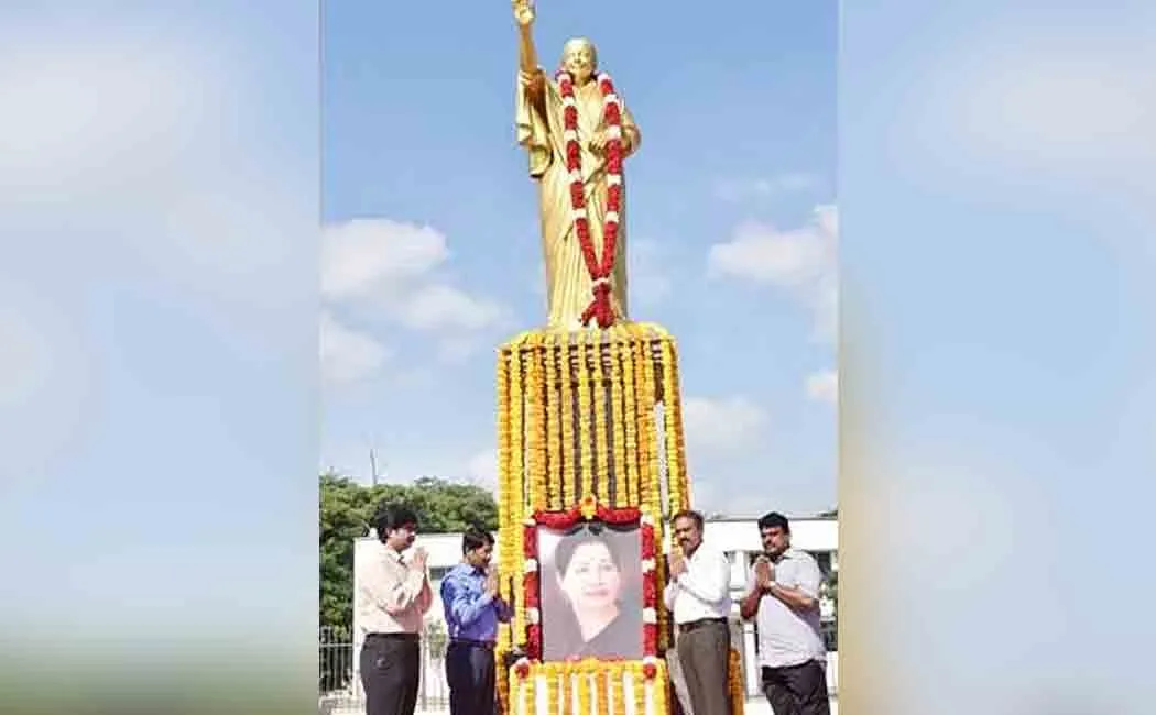Jayalalitha's birthday; Respect on behalf of the government