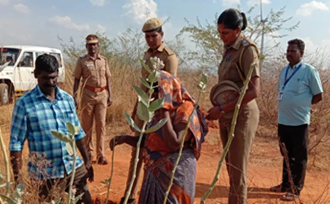  Theni andipatti female child incident - mother grandmother arrested