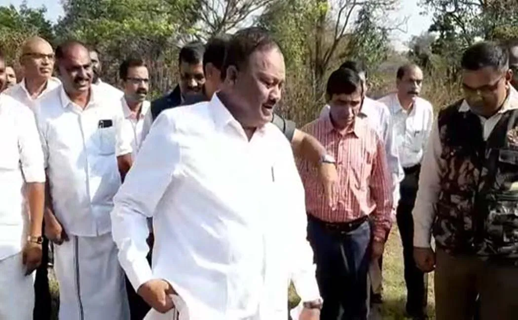 dindigul sreenivasan issue   