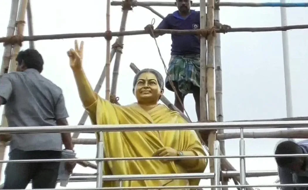 Tiruvalluvar Second-class student went to court