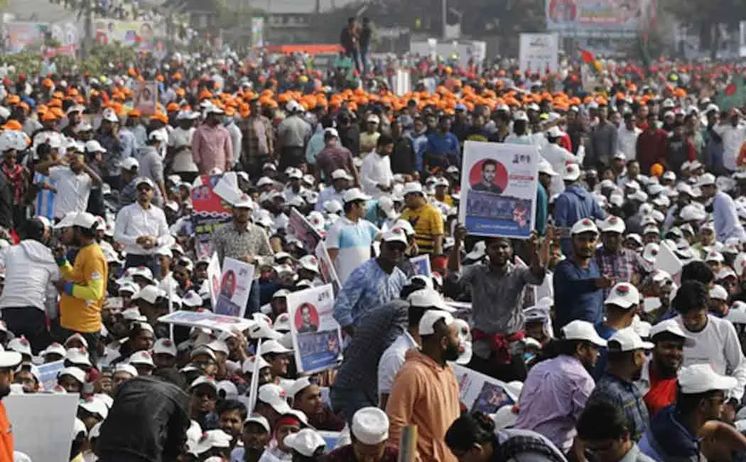 Protests in Bangladesh demanding Prime Minister's resignation; More than 2 lakh people participated