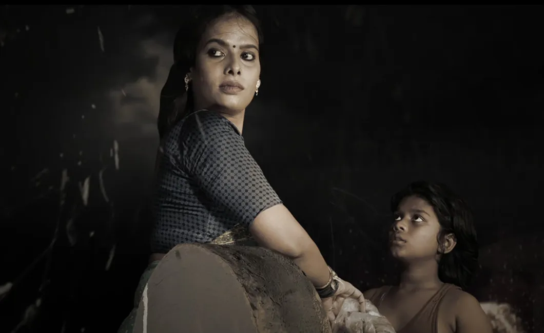 Paapam Seiyathiru Lyrical Video released 