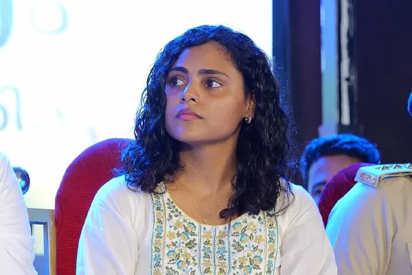 malayalam actress Vincy accuses actor Shine Tom Chacko in mis behaviour complaint