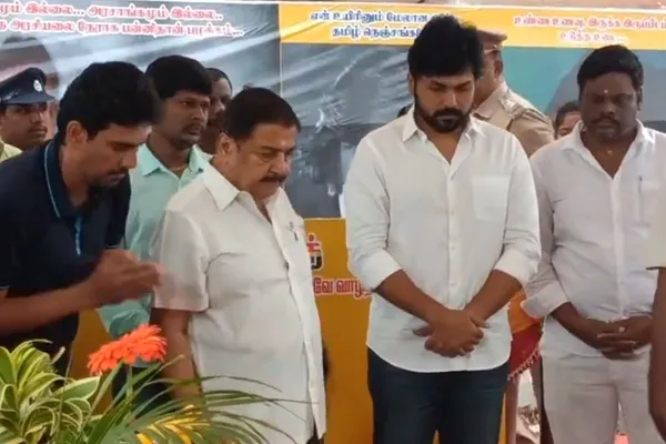 karthi pays tribute to vijayakanth in his memorial 