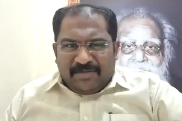Vallam Basheer condemns Vijay