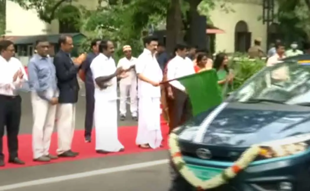 mk stalin flag electric Vehicles for Use of Officers