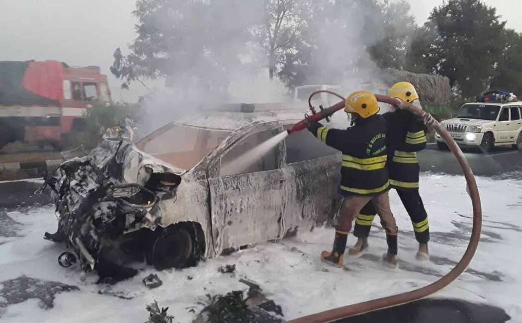 Burned car about trichy middle road