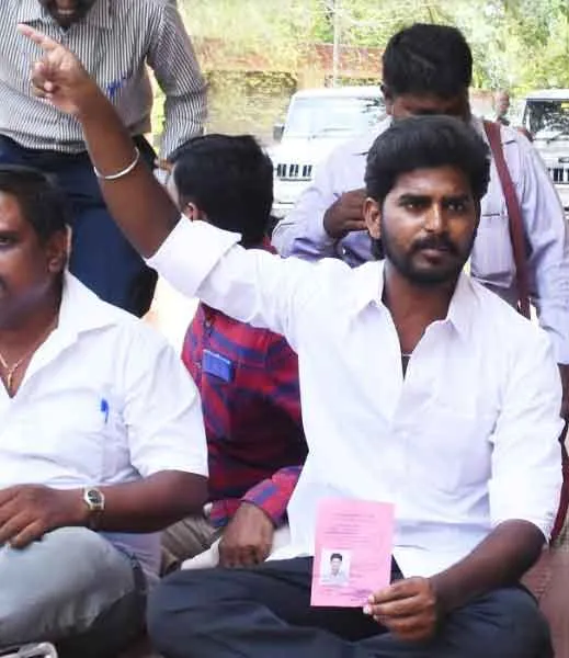 No Election Commission ... Leading Supreme Court Judge Leading Elections Independent Candidate Struggle in Madurai !!