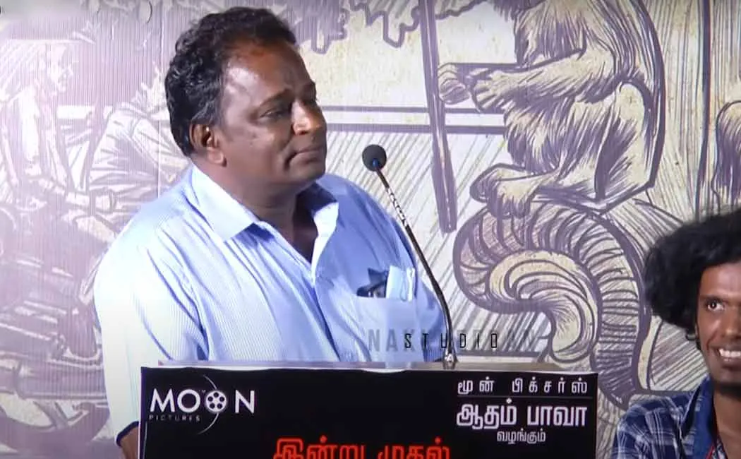 Blue Sattai Maran