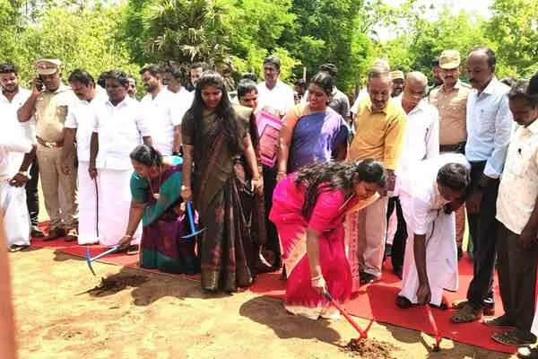 cm stalin who started the excavation work