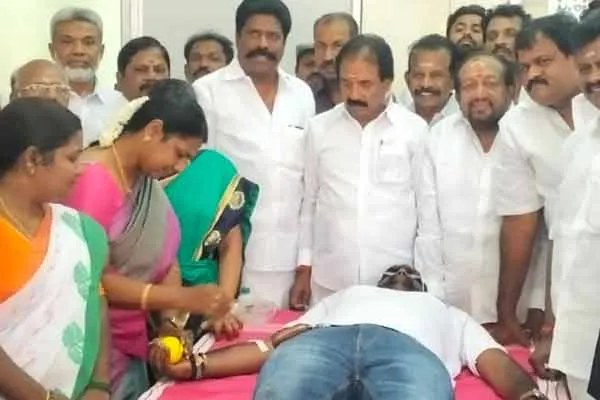 Congress has provided welfare assistance on the occasion of Rahul Gandhi's birthday