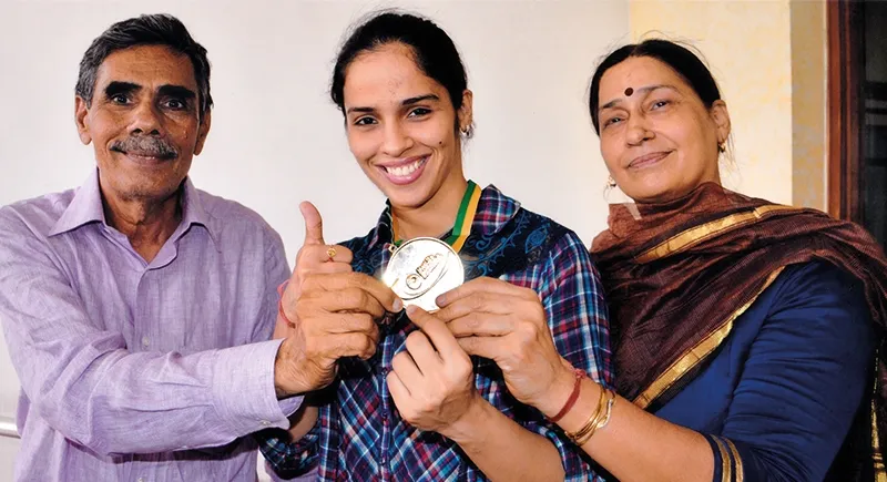saina with parents