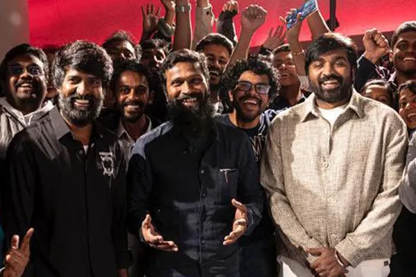 viduthalai get standing ovation in Rotterdam Film Festival 