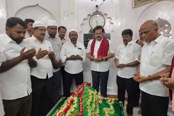 Kathir Anand MP, who worshipped God Pooja after winning the election