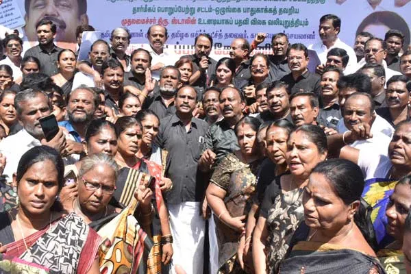 K.C. Karuppannan said We must encounter those who sell illicit liquor