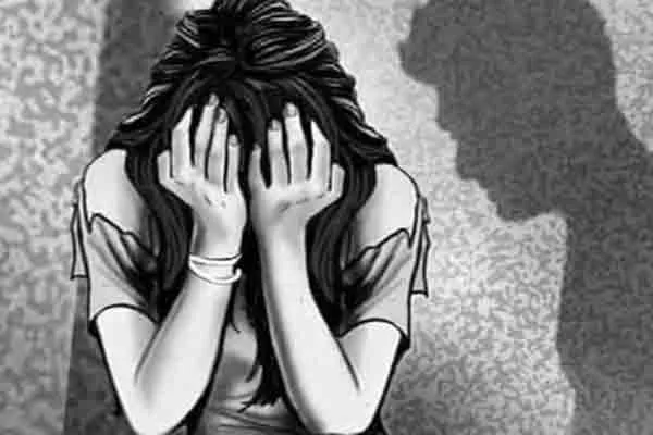 Husband commits a incident out of suspicion against his wife