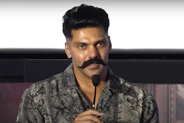 arya about his restaurant it raid
