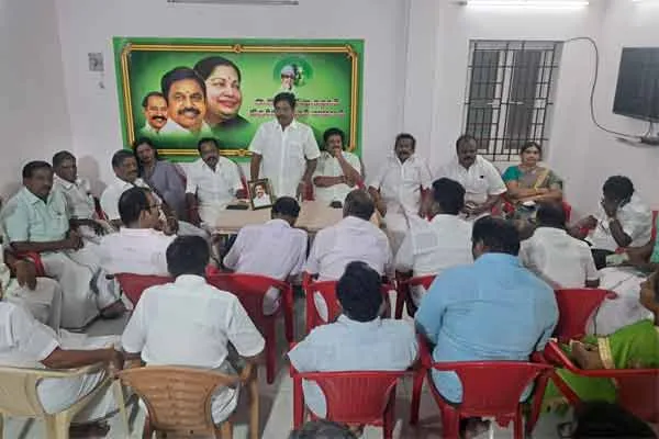 Resolution condemning DMK government in AIADMK executive meeting