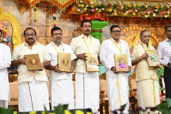   Senthilkumar thanked cm stalin for conducting Muthamizah Murugan Conference