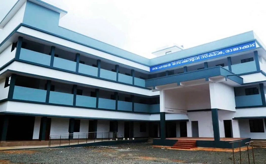   Chief Minister Pinarayi Vijayan created hi-tech schools in Kerala