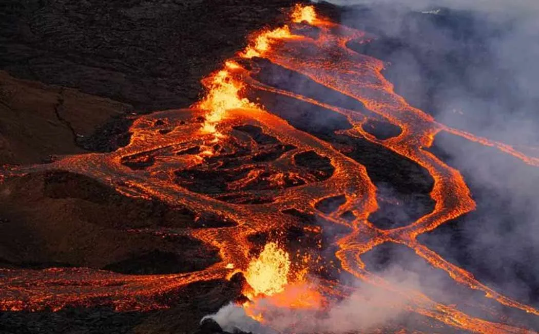 Mauna Loa Volcanic eruption