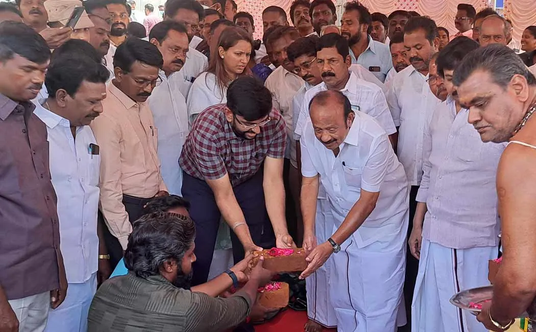  MRK Panneerselvam laid the foundation stone new bus stand at  cost  Chidambaram